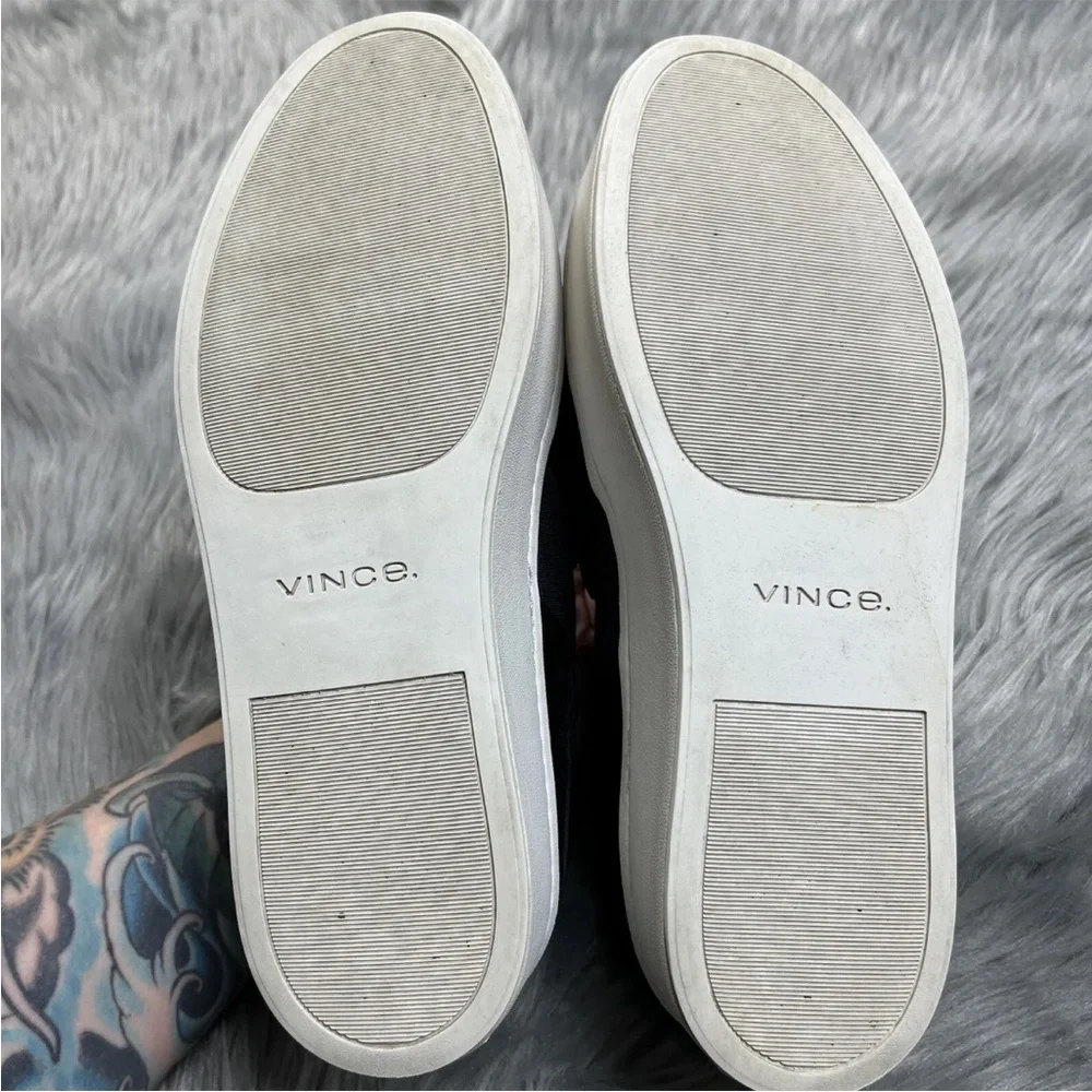 Vince Warren Black Velvet Platform Slip On Sneakers Size 7 M